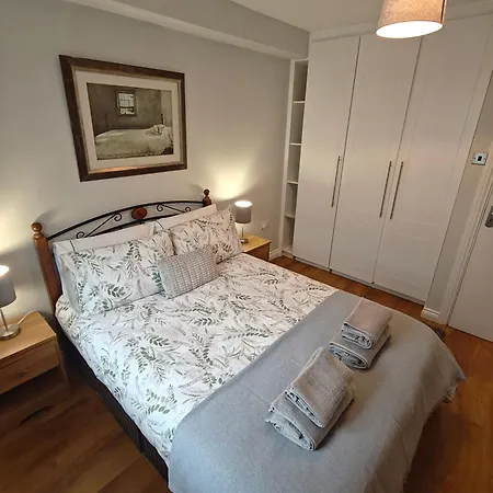 3 - Kirwan's Court Апартаменты Голуэй